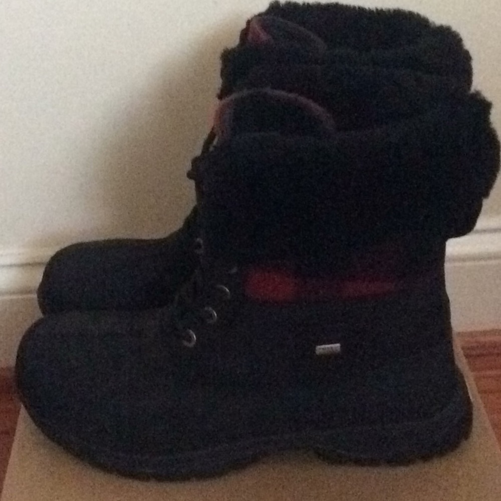 🆕 UGG men’s lumberjack snow boots- size 9 - Picture 4 of 6